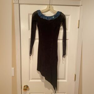 Designs By Randall Latin/Rhythm Competitive Costume Size 4(ish)